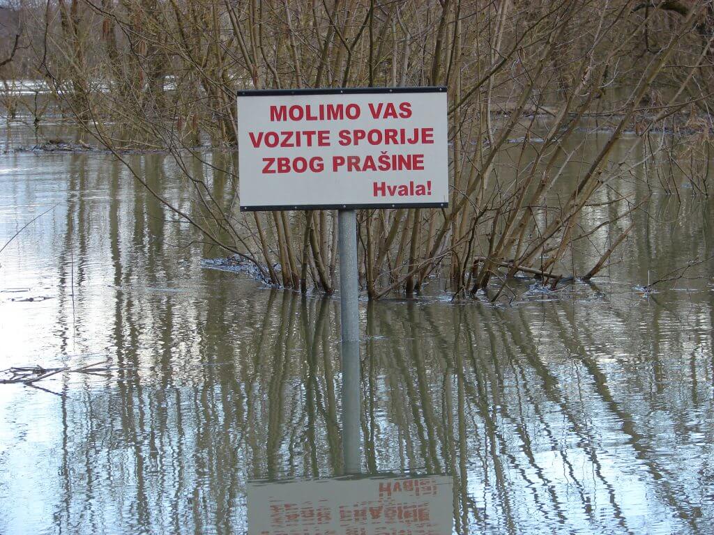 Poplavljeni prostor