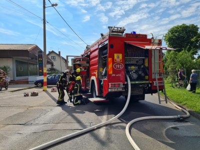 Vatrogasci na terenu