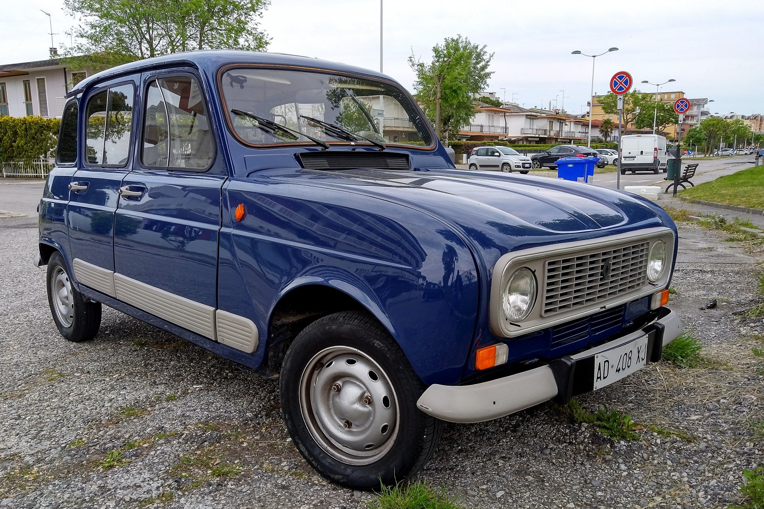 Renault 4