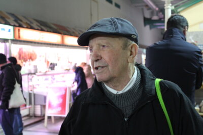 Umirovljenik Slavek od 96 godina na tržnici