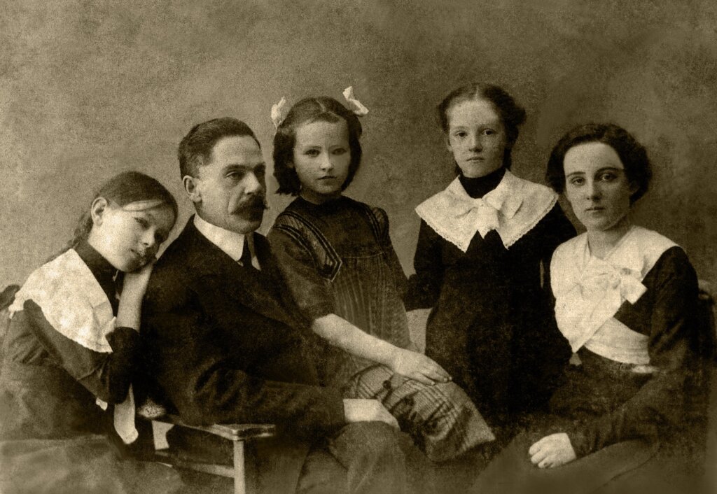 crno-bijela obiteljska fotografija