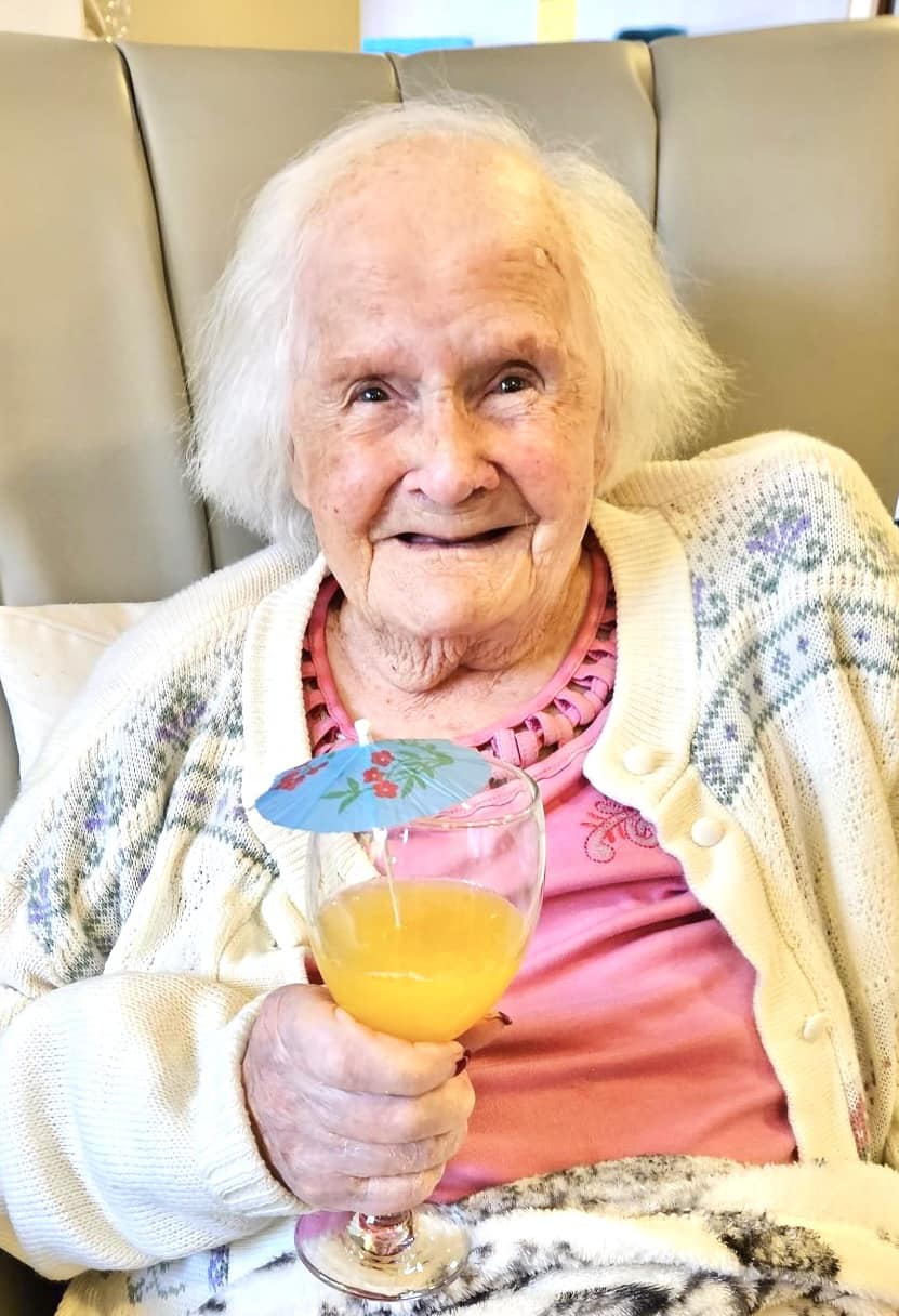 Umirovljenica iz Engleske proslavila 108. rođendan