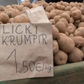 Cijena ličkog krumpira na tržnici