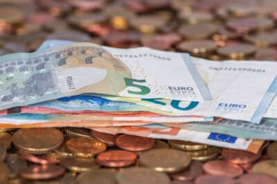 Euri, novčanice i kovanice | Pexels