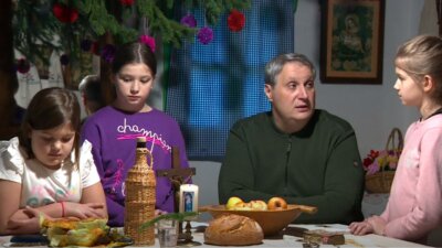 Djeca uče o starim običajima došašć