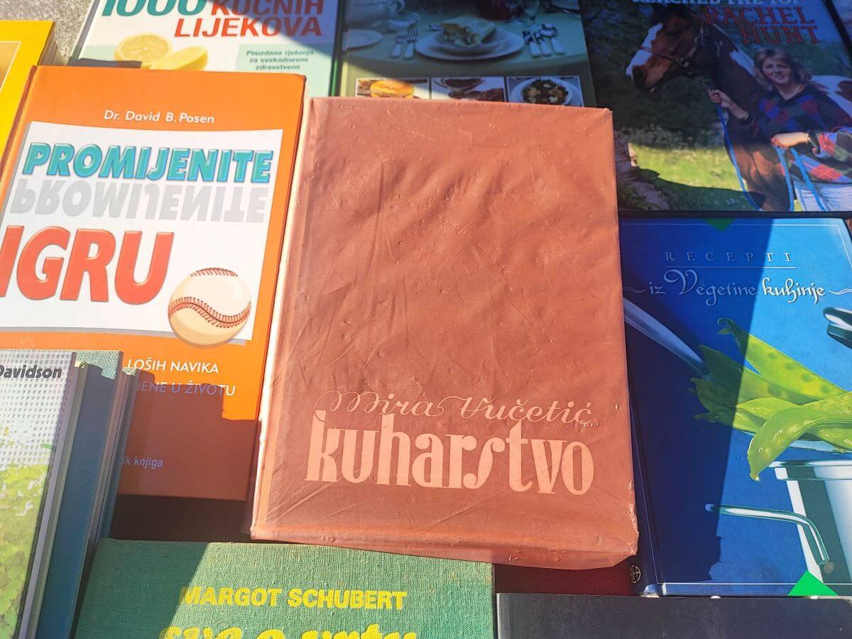 Knjiga Kuharstvo spisateljice Mire Vučetić