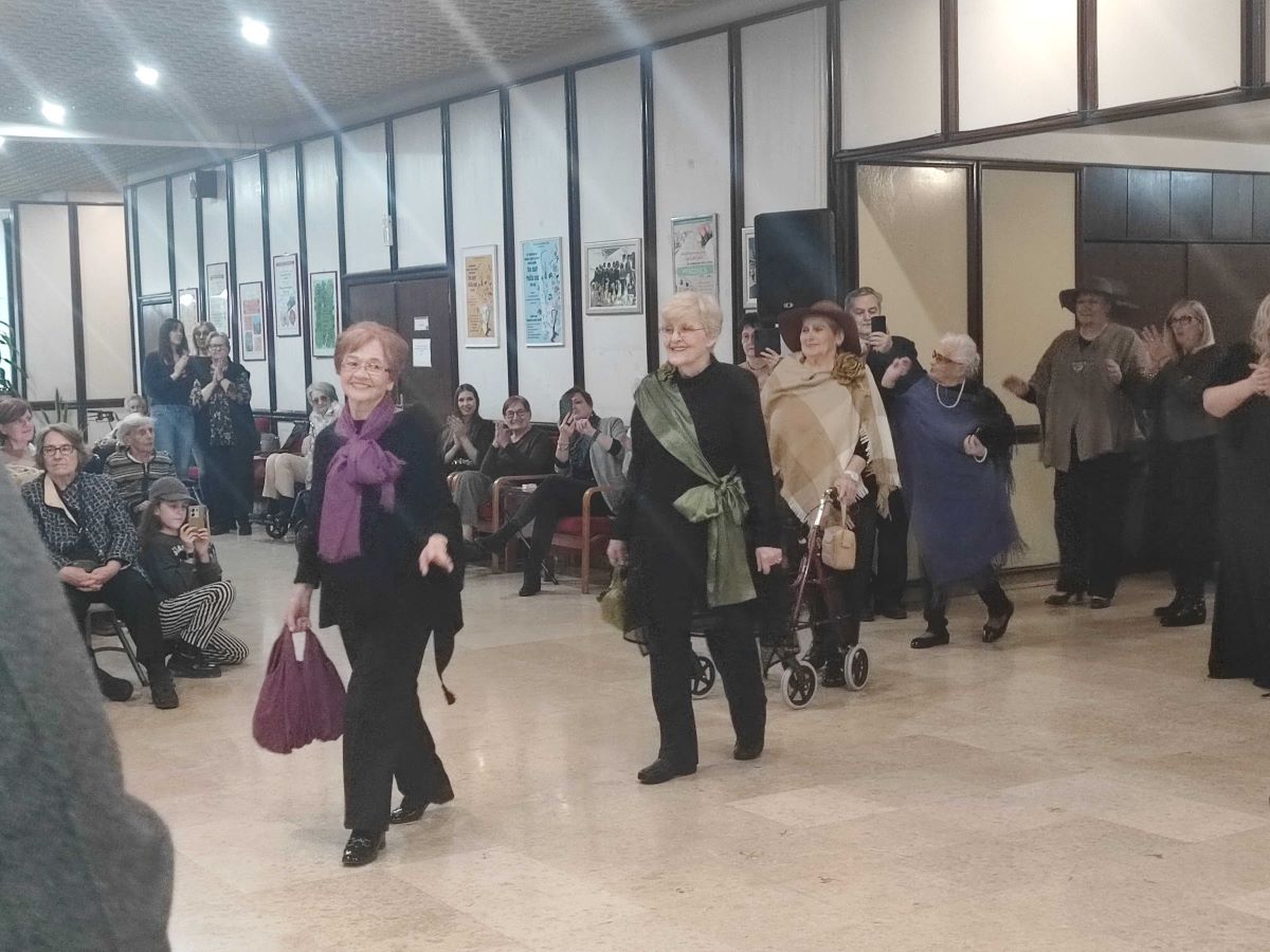 Modna revija u Domu Peščenica