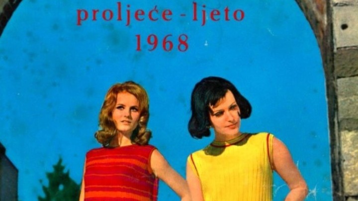 Foto dana: Raznobojni modeli pletenih haljina iz Name