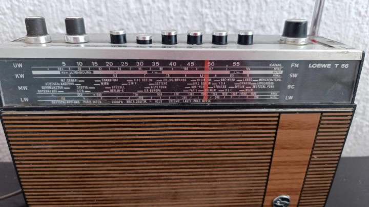 Foto dana: Ovaj stari tranzistor i dalje radi, a proizveden je u Njemačkoj