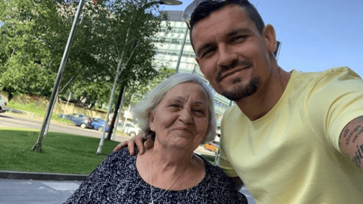 Lovren s bakom na Instagramu poslao moćnu poruku za one koji zanemaruju bake i djedove