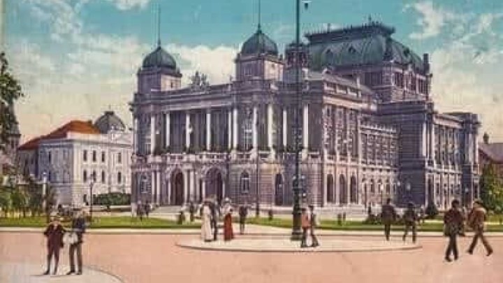 Stotinu godina stara razglednica prikazuje HNK u nešto drugačijem okružju