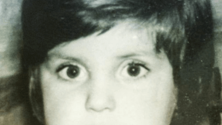 Nema šanse da pogodite o kojem se popularnom televizijskom voditelju na fotografiji radi