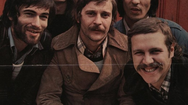 Pogledajte legendarnu petorku netom prije snimanja hita "Bacila je sve niz rijeku"