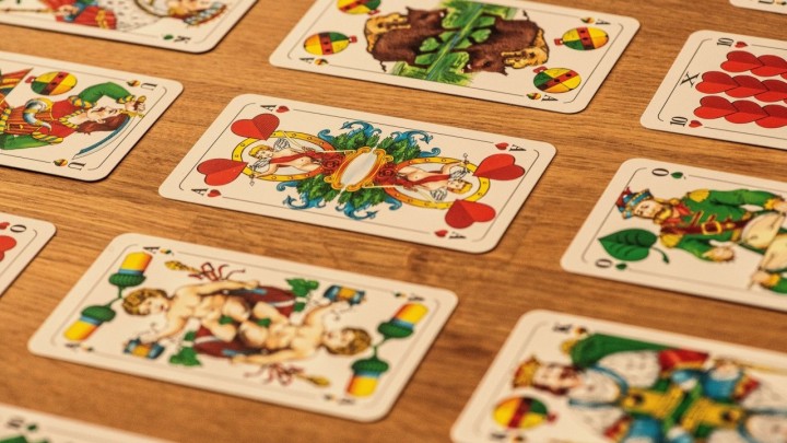 Šah, boćanje ili pikado: Koje su igre omiljene hrvatskim umirovljenicima?