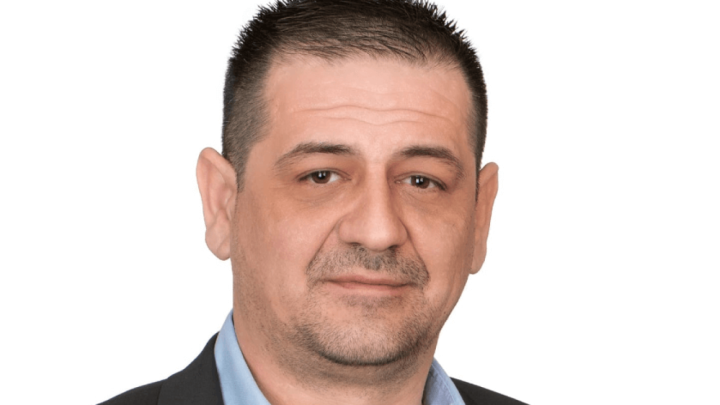 Zastupnik Spajić: 'Da nema mene moja mama bi umrla od gladi s 260 eura mirovine'