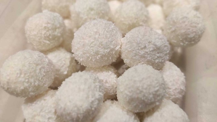 Bakina kuhinja: Napravite najjednostavnije kokos kuglice od nekoliko sastojaka