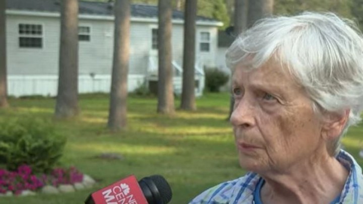 Maloljetnik napao i tukao umirovljenicu u njezinom domu, a ona ga nahranila