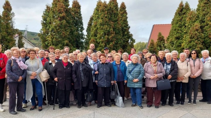 Klub Mariška brine o svakodnevici starijih: Imaju mnoštvo aktivnosti, a njihovi članovi pomažu diljem županije