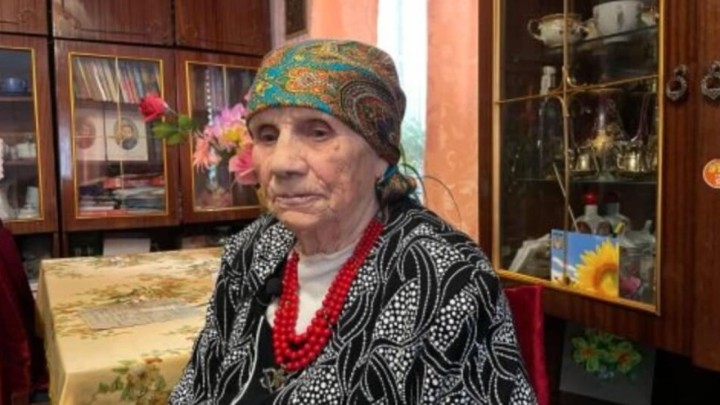 Ova 102-godišnja Ukrajinka preživjela je Holodomor i Drugi svjetski rat, a sad pomaže snajperistima