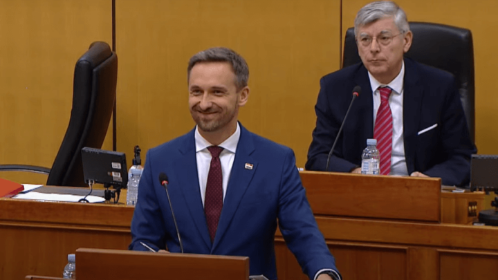 Ministar Piletić: 'Obiteljske mirovine i povećanje najnižih mirovina su obuhvatile oko pola milijuna naših umirovljenika'