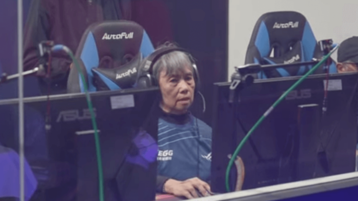 Ova 65-godišnja umirovljenica profesionalno igra igrice: 'Dobro je za mozak i ruke'