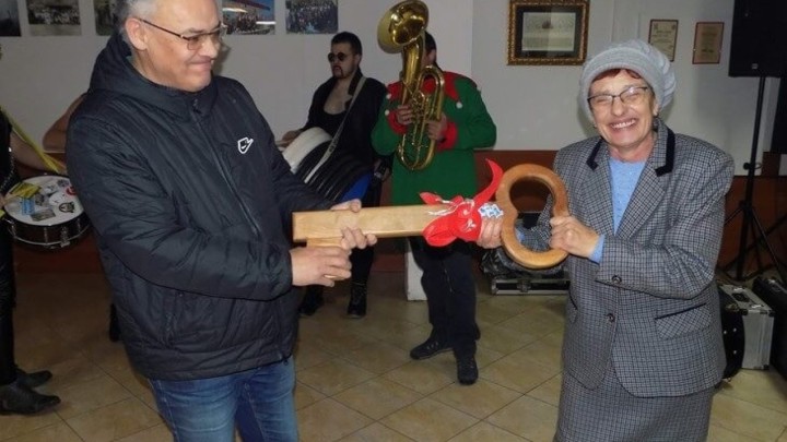 Vlast u Buzetu preuzela - Mižerna Penzija: Vladat će do Pepelnice, donosimo što je obećala