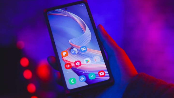 Prihodi od elektroničkih komunikacija iznose 5.6 milijardi kuna u prvoj polovici godine