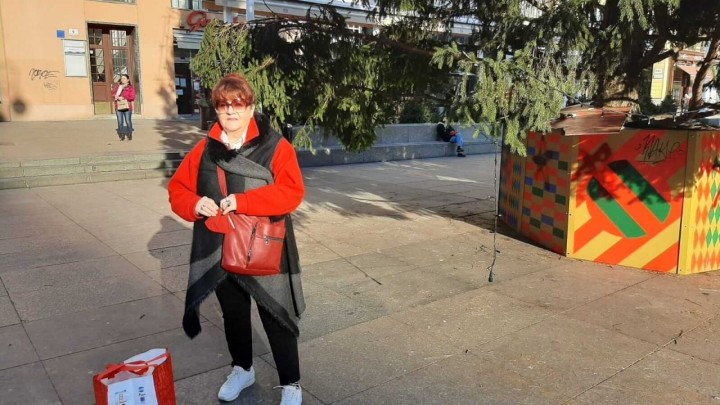 Unatoč svim nedaćama, baka Vlasta se još uvijek smije: "Kupujem tost za dvije kune"