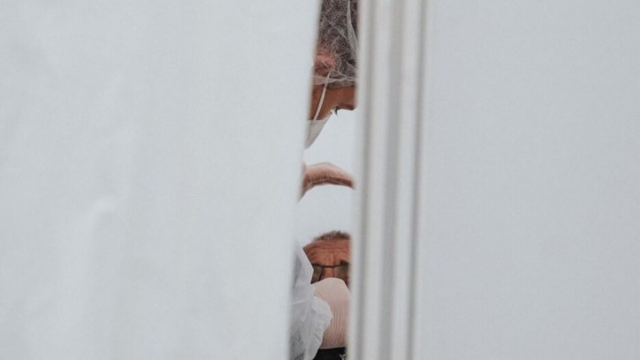 [KOMENTAR] Tko će umirovljenicima plaćati antigenske testove?