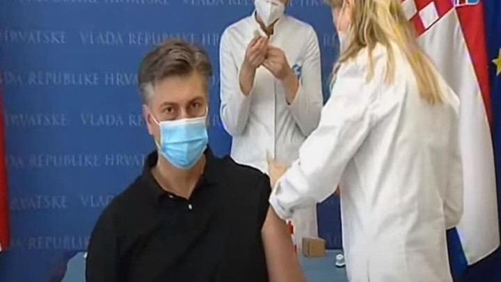 Plenković, Jandroković i Beroš cijepljeni AstraZenecom