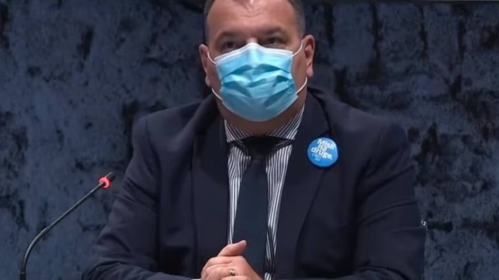 Beroš: Nismo ni blizu kraja epidemije, u trenutku možemo preokrenuti pozitivan epidemiološki status