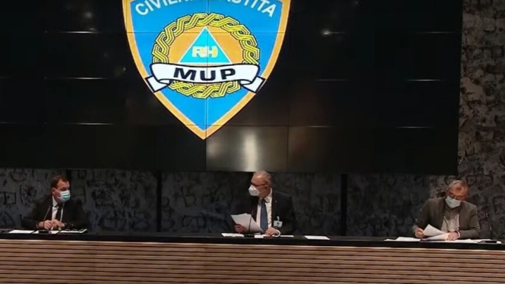 U zadnja 24 sata preminule 92 osobe, Markotić poslala upozorenje rizičnim skupinama