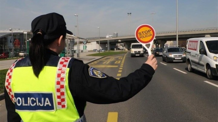 Stariji vozač (79) jurio autocestom 26 kilometara u pogrešnom smjeru