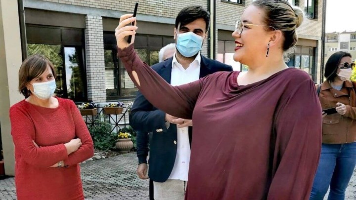 Umirovljenici u domu dobili opremu za video pozive s članovima obitelji!