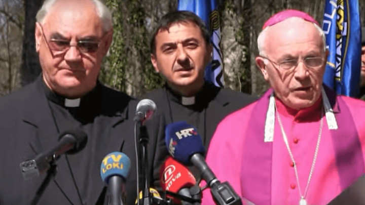 Otkriveno koga je predsjednica počastila povlaštenim mirovinama