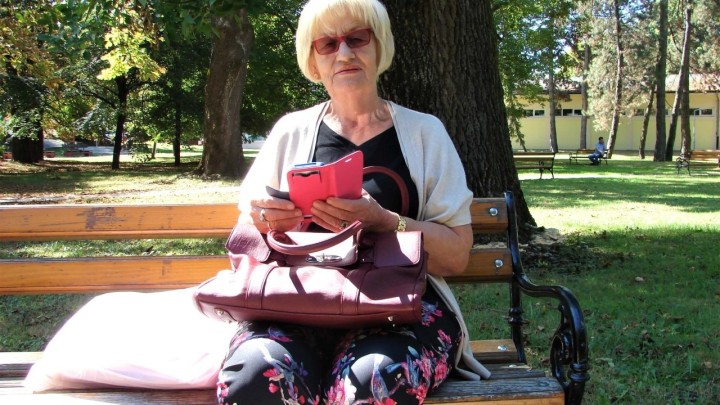 "U mirovini si mogu priuštiti više, ali samo zahvaljujući pomoći sinova i braće"