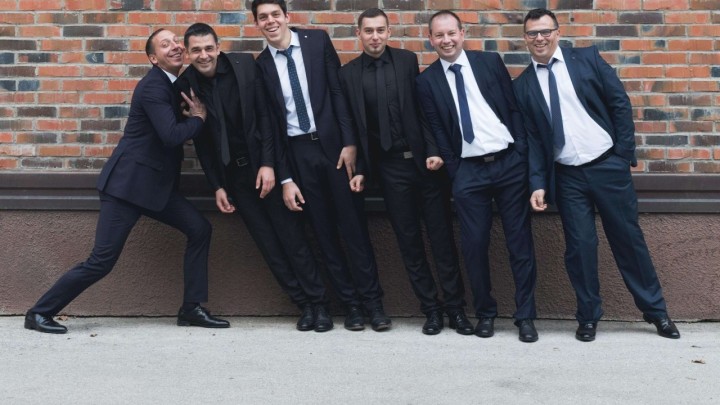 [VIDEO] Viralni hit: Slavonci popularnim bećarcem opjevali rad do 67