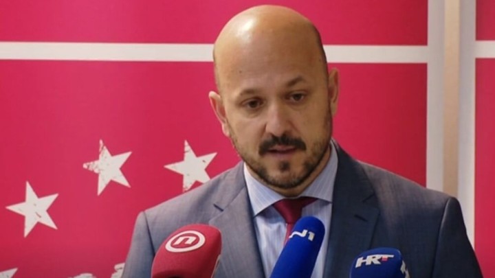 Maras za minimalnu mirovinu u visini 75 posto prosječne plaće