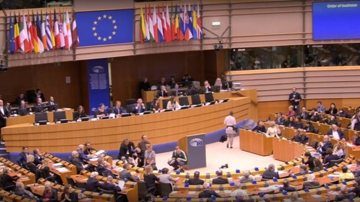 Prve službene projekcije: Pogledajte tko osvaja koliko mandata na izborima za EU parlament