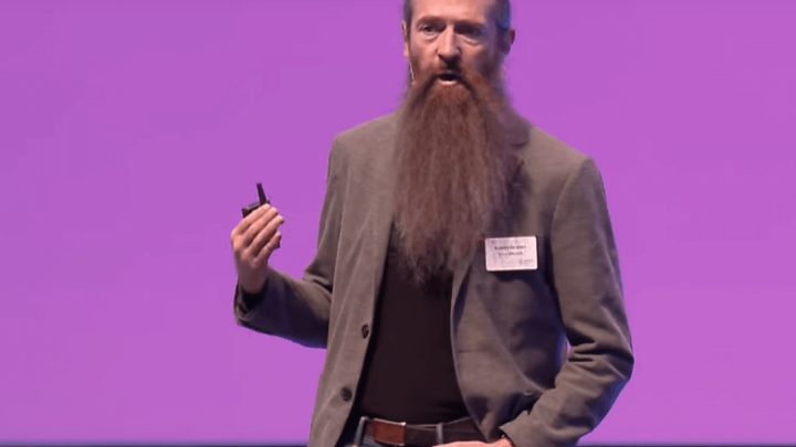 Otkačeni znanstvenik i pionir anti-starenja tvrdi da uskoro više neće biti 'starih ljudi'