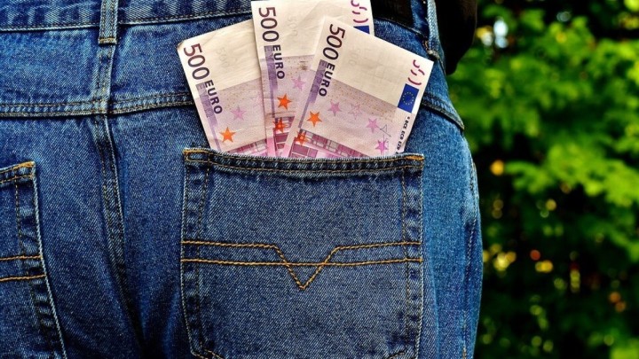 Tko su umirovljeni bogataši? Ima ih 18 tisuća, a mirovina im je veća od 9.000 kuna