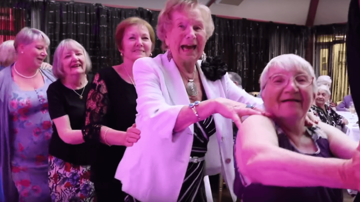 [VIDEO] Pogledajte provod u noćnom klubu namijenjenom umirovljenicima