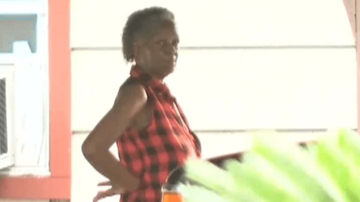 68-godišnja baka upucala pervertita koji joj je došao u dvorište: "Upozorila sam ga"