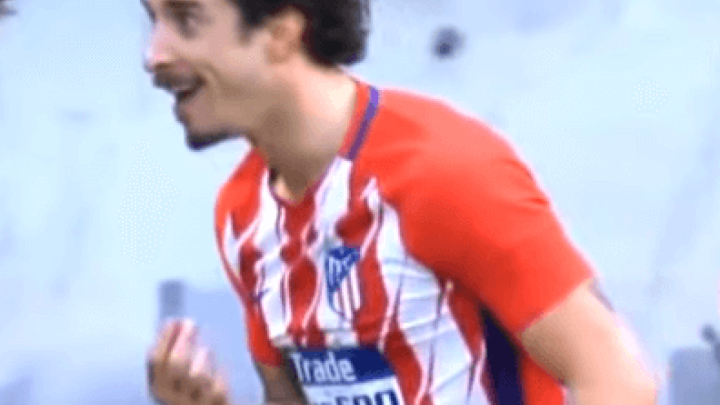 Djed Šime Vrsaljka sa sobom u grob ponio unukov dres: Jedan za drugoga bili su pojam