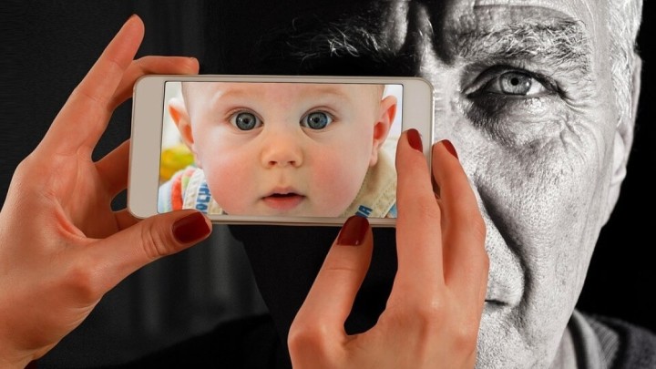 Hrvatska rapidno iseljava i stari: Imamo čak 100.000 više starijih od 80 godina nego 2002.