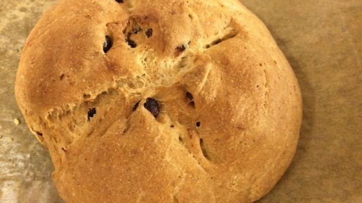 Pinca: Uskrsna slastica koja nas mirisom vraća u bakinu kuhinju