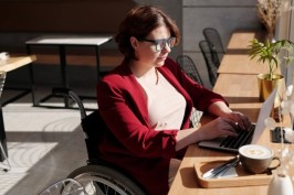 Može li dijete s invalidskom mirovinom dobiti i dio obiteljske? Evo što kažu iz HZMO-a