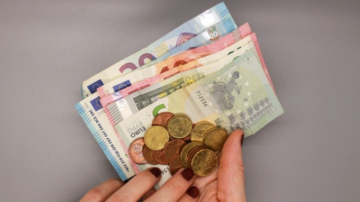 Rastu prihodi od doprinosa, ali sustav i dalje treba milijarde iz proračuna