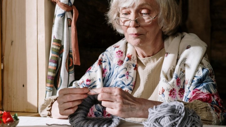 Oporba o niskim mirovinama: 'Mlijeko, kruh i maslac postali su luksuz za umirovljenike'