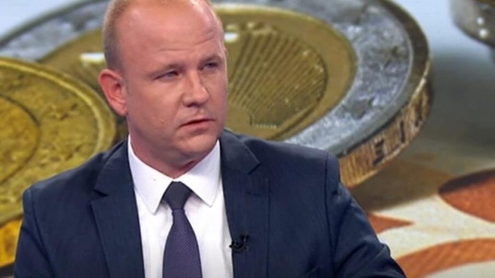 Mišel Jakšić: 'Kako umirovljenik sa 600 eura može ići u dućan?'